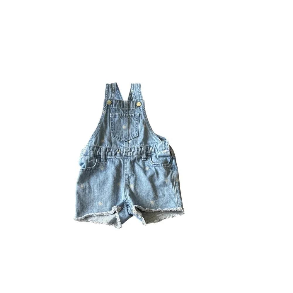 The Childrens Place Girls 2T Denim Shortalls Light Wash Sun Embroidered Frayed